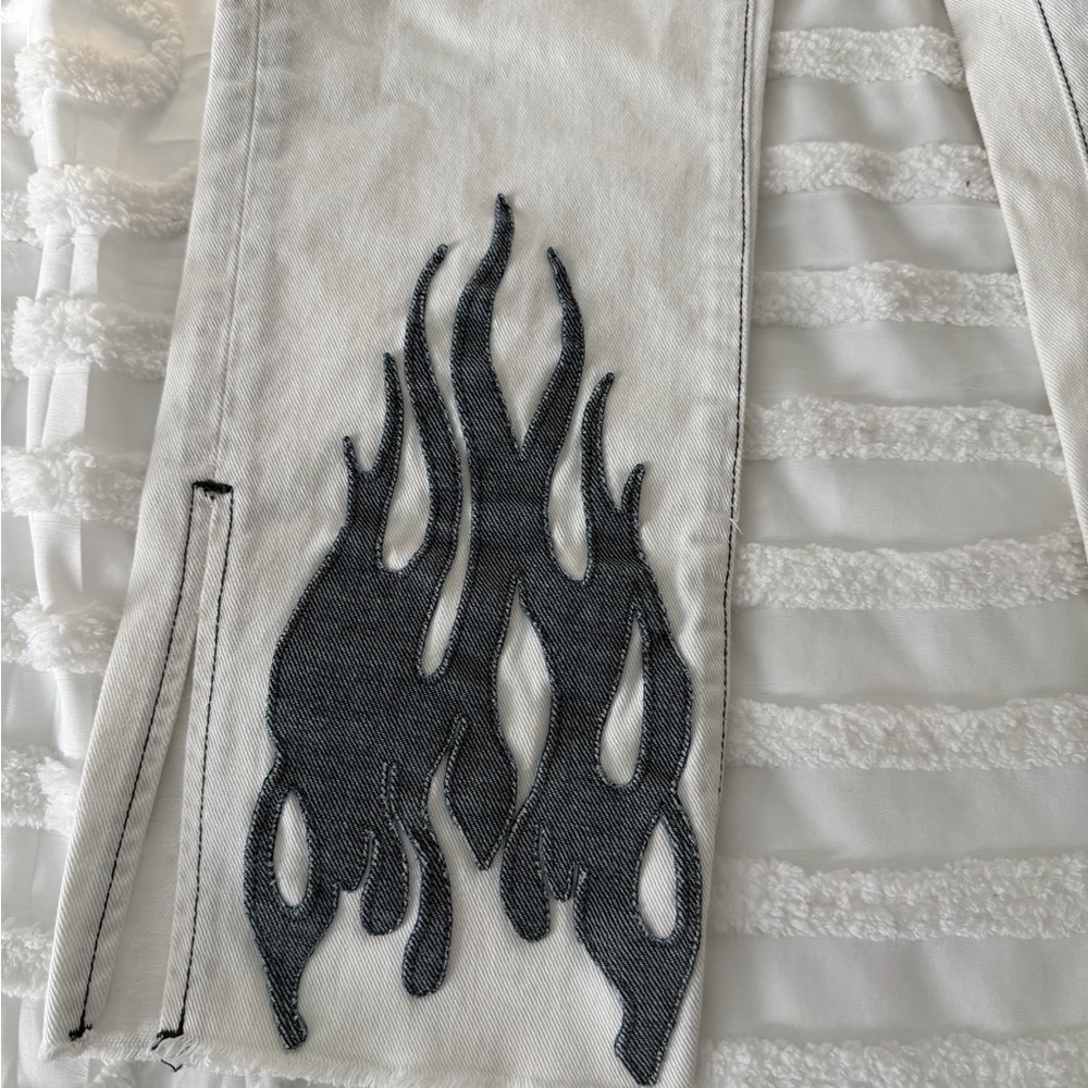 BDG White Pants with Denim Detailing - Picture 7 of 15